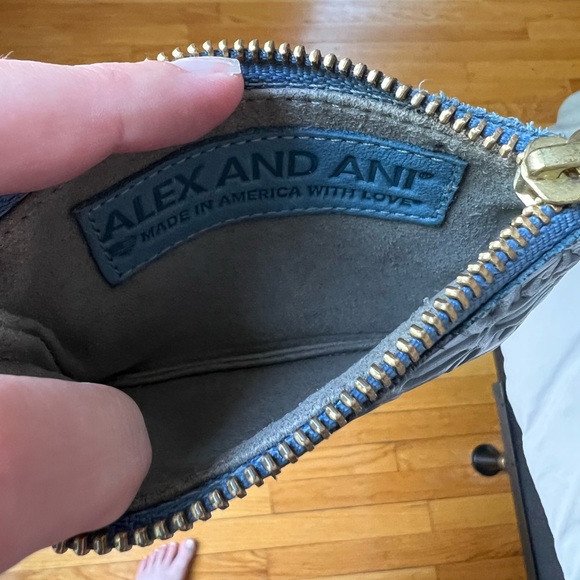 Alex and Ani - Gabriel Collection Path of Life Leather Coin Purse - Picture 4 of 8